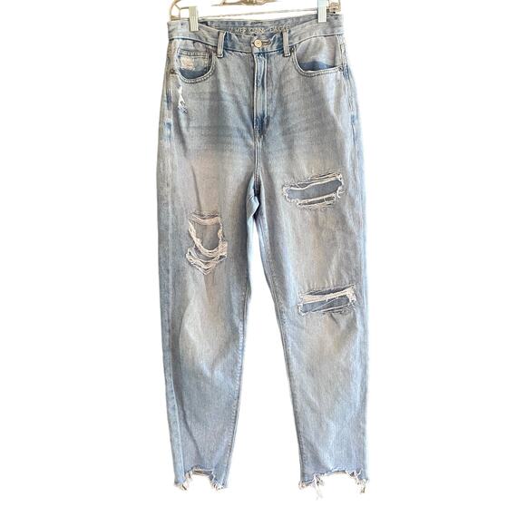 AMERICAN EAGLE Women's Size 6 CURVY MOM Jean Distressed Jeans Grungy High Rise - Picture 1 of 14
